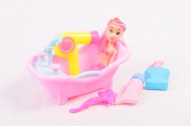 Muñeca con bañera y accesorios (2).jpg